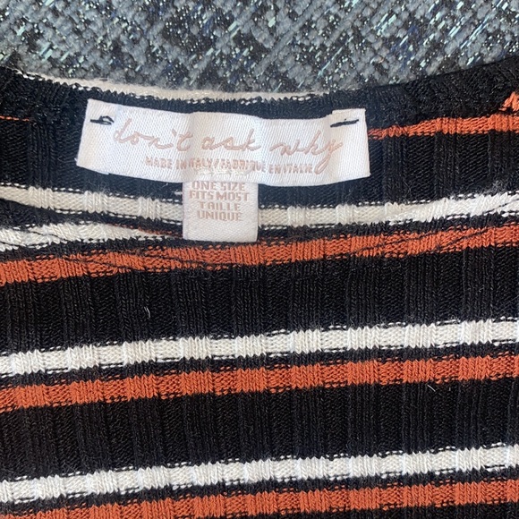 Stripped cropped t-shirt - Picture 3 of 3